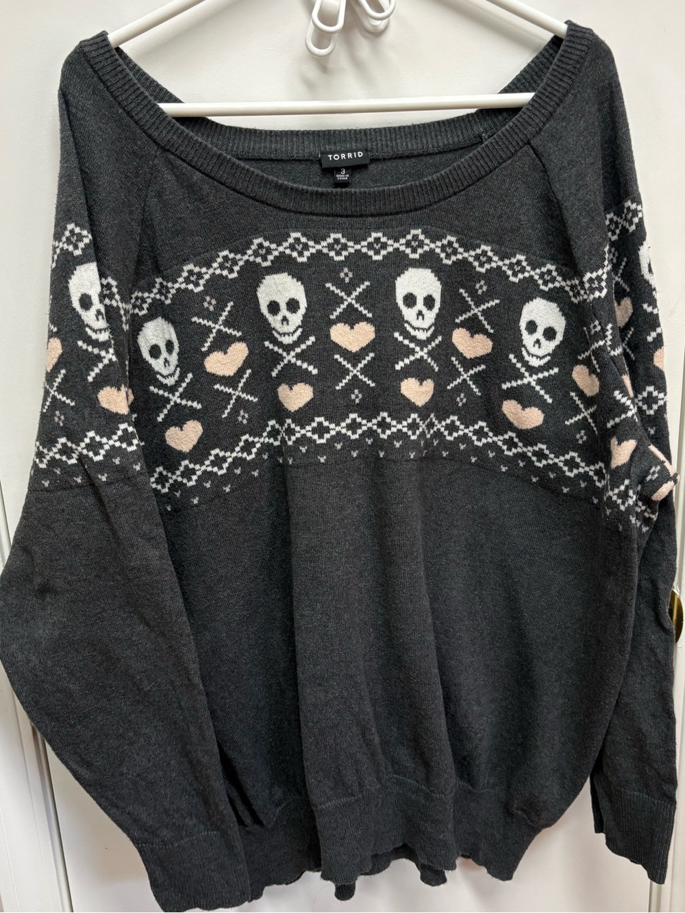 torrid Grey Skull & Heart Sweater